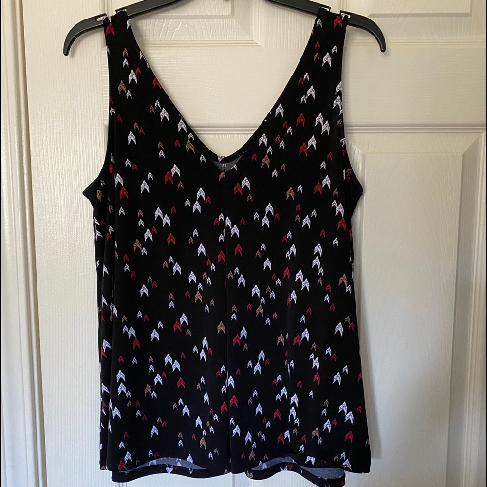 Torrid Flowy  Arrow Tank
